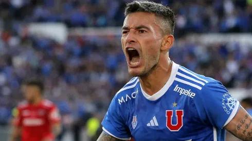 Charles Aránguiz encabezará a la U en 2025.
