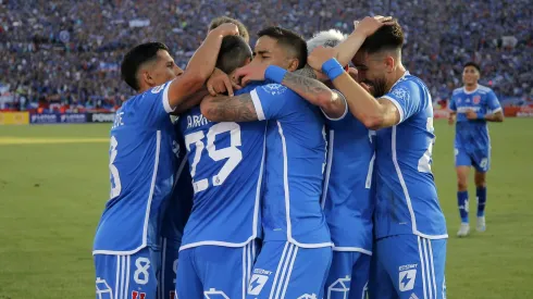 La U busca un 9 para reforzar su plantel de cara al 2025
