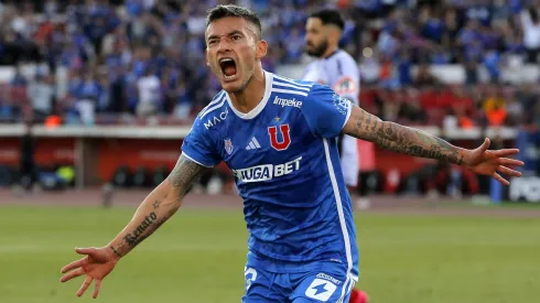 Charles Aránguiz disputará la Copa Libertadores 2025
