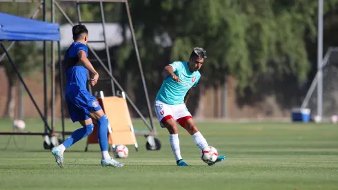 Leandro Fernández se matriculó con uno de los goles de la U.
