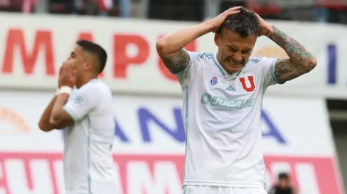 Aránguiz sufre por las lesiones en la U.
