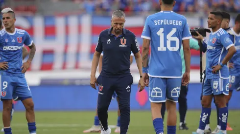 Gustavo Álvarez pierde a una figura para el inicio de la Copa de Verano.
