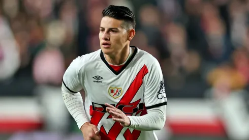 James viene de jugar poco y nada con el Rayo Vallecano.
