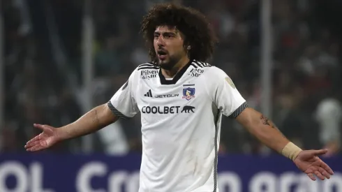 Falcón podría emigrar de Colo Colo
