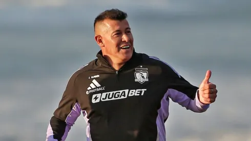 Almirón tendrá tres nuevos jugadores en esta pretemporada. 
