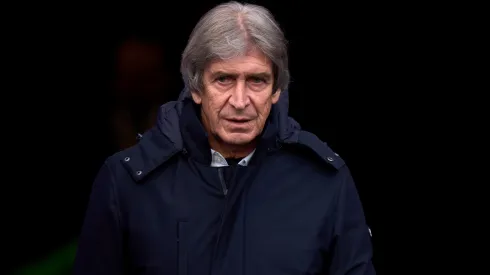 Hinchas del Betis piden la salida de Pellegrini tras dura derrota.
