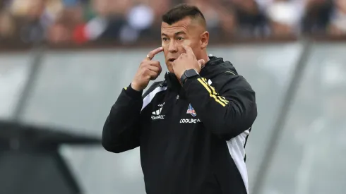 Jorge Almirón presenta la primera formación de Colo Colo

