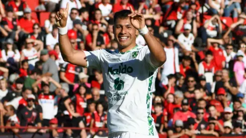 Iván Morales tendrá un nuevo compañero en Sarmiento Junín. 
