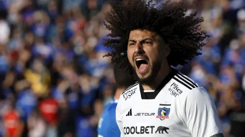 Colo Colo recibió mejor oferta por Falcón y se irá del Cacique

