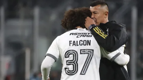 Jorge Almirón conversó personalmente con Falcón en Colo Colo.
