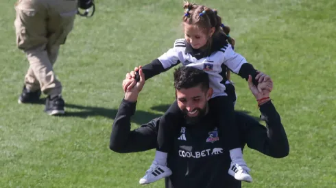 La hija de Emiliano Amor ilusiona a los hinchas de Colo Colo
