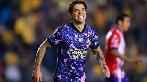 Víctor Dávila se luce en goleada del América en Liga MX.
