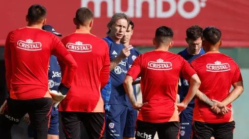 Ricardo Gareca tiene un nuevo dolor de cabeza en Chile.
