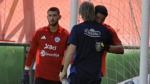 Thomas Gillier avisa que compite por un puesto entre los arqueros de La Roja.
