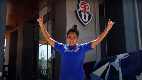 Su Helen Galaz llora por su llegada a Universidad de Chile.
