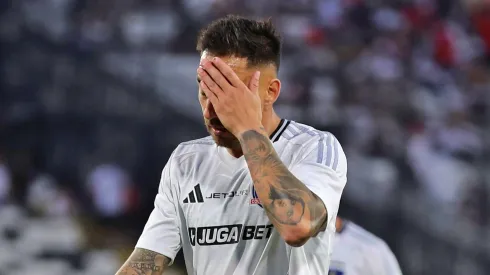 Uno de los refuerzos albos vio la goleada desde la tribuna.
