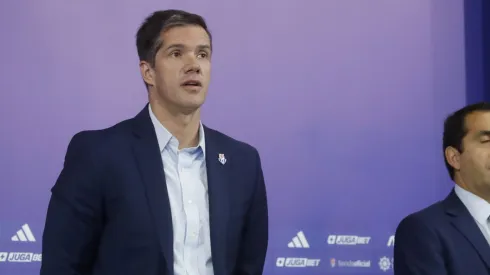 Michael Clark tambalea en la presidencia de Azul Azul.
