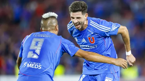 Lucas Di Yorio marcó dos goles en el debut de la U en la Liga de Primera.
