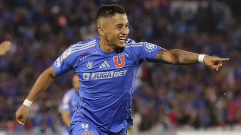 Nuevo estatus en la U: Nico Guerra, héroe azul.
