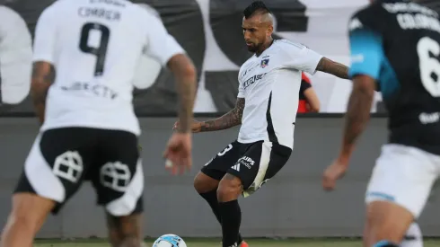 Vidal podría retornar al equipo titular de Colo Colo
