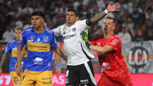 Esteban Pavez alertó por sus redes sociales en Colo Colo.
