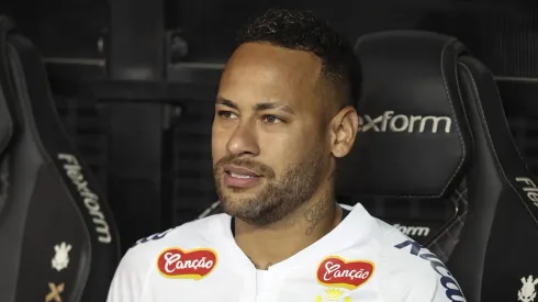 Neymar del Santos, antes del partido de semifinales del Campeonato Paulista 
