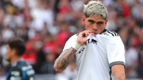 Carlos Palacios muestra una vez más su amor por Colo Colo.
