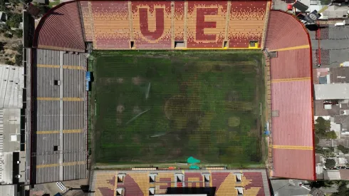 Lamentable estado del césped del Estadio Santa Laura.
