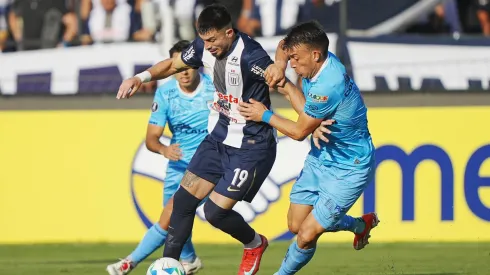 Iquique enfrenta a Alianza Lima en Perú.
