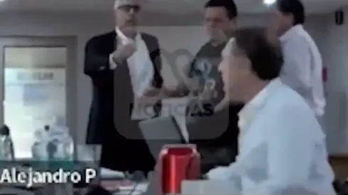 Apareció el video: la pelea de Blanco y Negro en Colo Colo.
