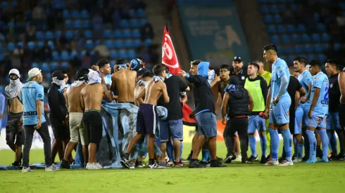 La invasión de sus hinchas puede traer consecuencias a Iquique.
