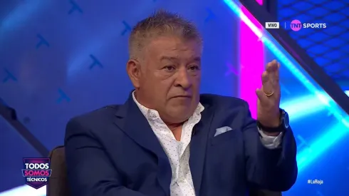 Claudio Borghi seguirá en la pantalla chica.
