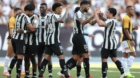 Botafogo, rival de la U en Copa Libertadores, volvió a ganar tras seis partidos en Brasil.
