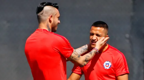 Pinilla salió en defensa de Alexis Sánchez.
