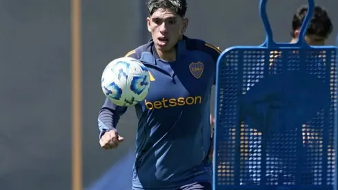 Carlos Palacios volvió a los entrenamientos
