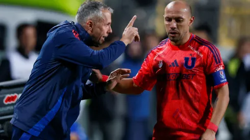 Gustavo Álvarez analizó derrota de la U ante Everton.
