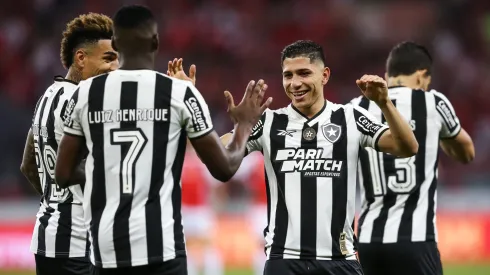 El actual monarca de la Copa Libertadores y futuro rival de la U, se reforzó con la obsesión de Colo Colo en el Mercado de Pases.
