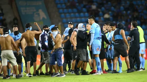Invasión de hinchas de Deportes Iquique trajo consecuencias.
