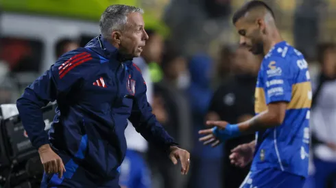 Gustavo Álvarez quiere borrar la derrota ante Everton con la U.
