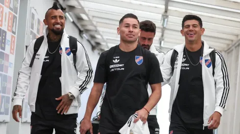 Colo Colo viajó a Colombia para el estreno en la Copa Libertadores.
