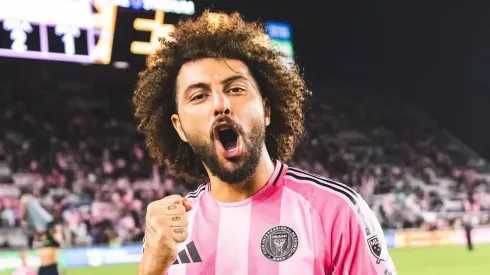 Falcón recibió la buena onda de los hinchas de Colo Colo
