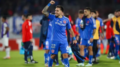 Matías Zaldivia se consagra ante los hinchas de la U.

