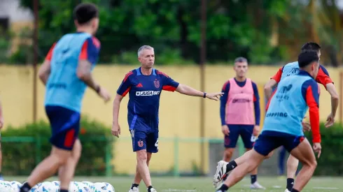 Gustavo Álvarez lideró el último entrenamiento en Venezuela.
