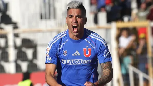 Leandro Fernández celebró el segundo gol de la U.
