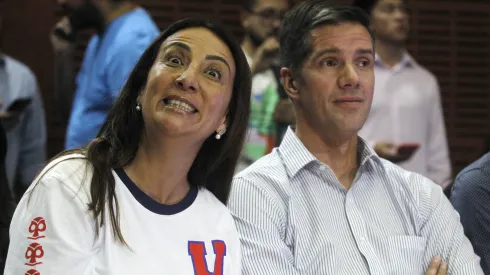 Revelan los sueldos del directorio de U de Chile.

