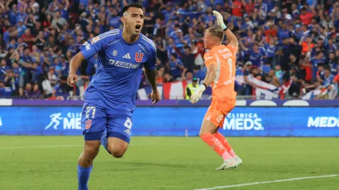 Rodrigo Contreras se llevó toda la ovación azul.
