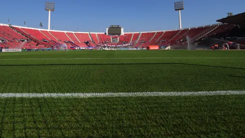 Así se ve la nueva cancha híbrida del Estadio Nacional con zoom.
