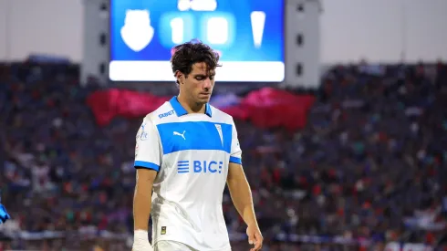 U de Chile le toca la oreja a la UC tras el Clásico Universitario.
