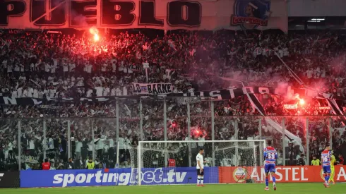 Colo Colo podrá tener hinchas ante Fortaleza

