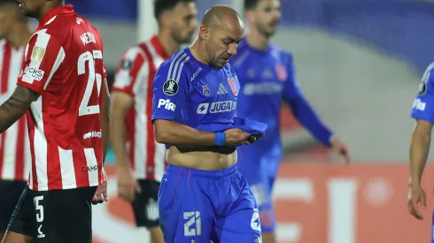 Marcelo Díaz lamenta la dura derrota de la U contra Estudiantes.
